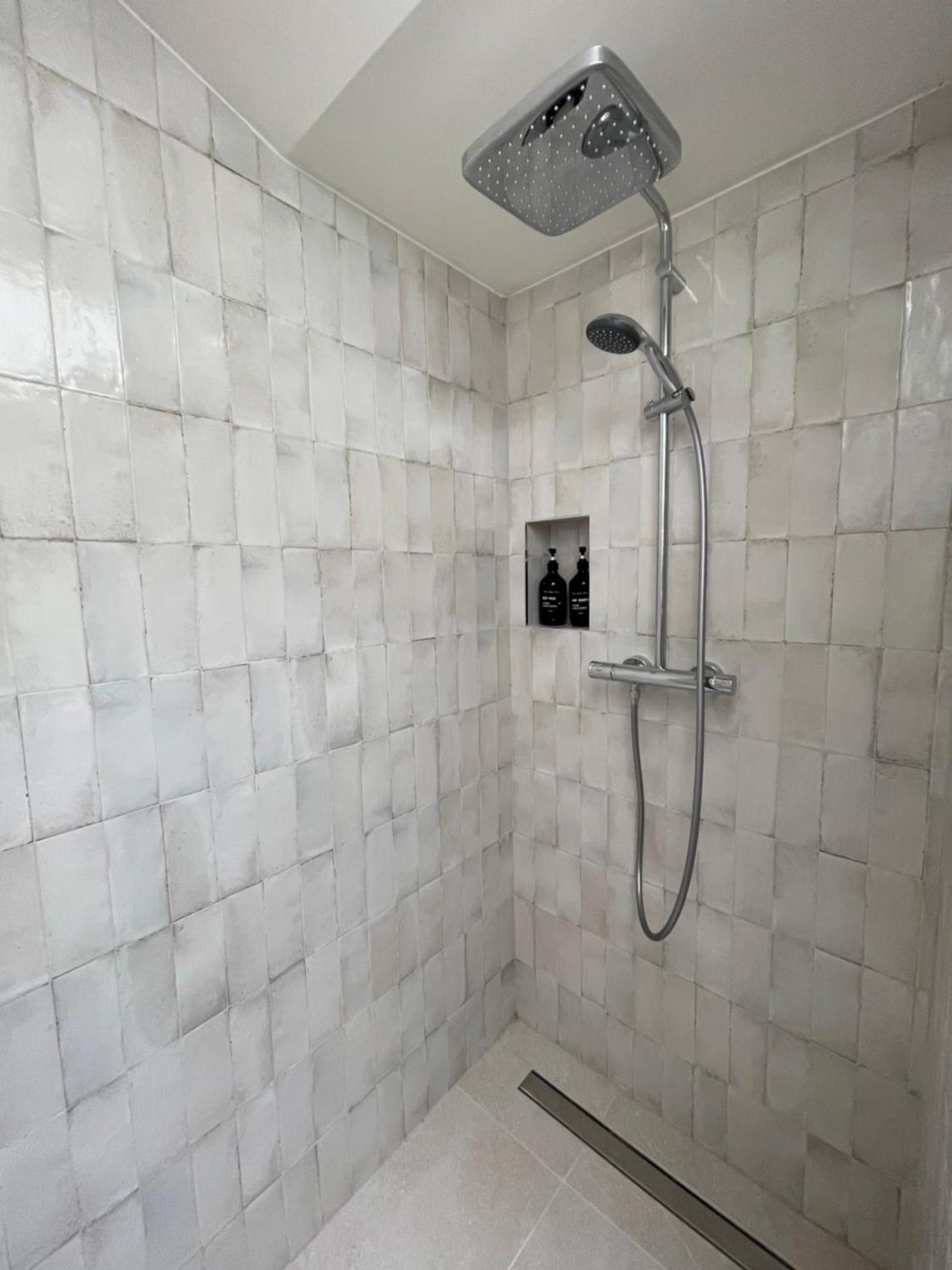 Villa D'Alba Guest House 시벤나 외부 사진